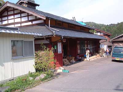 kR@s
